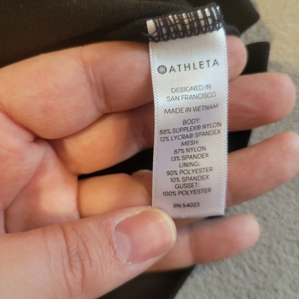 Athleta Black Skort Size Medium - image 7